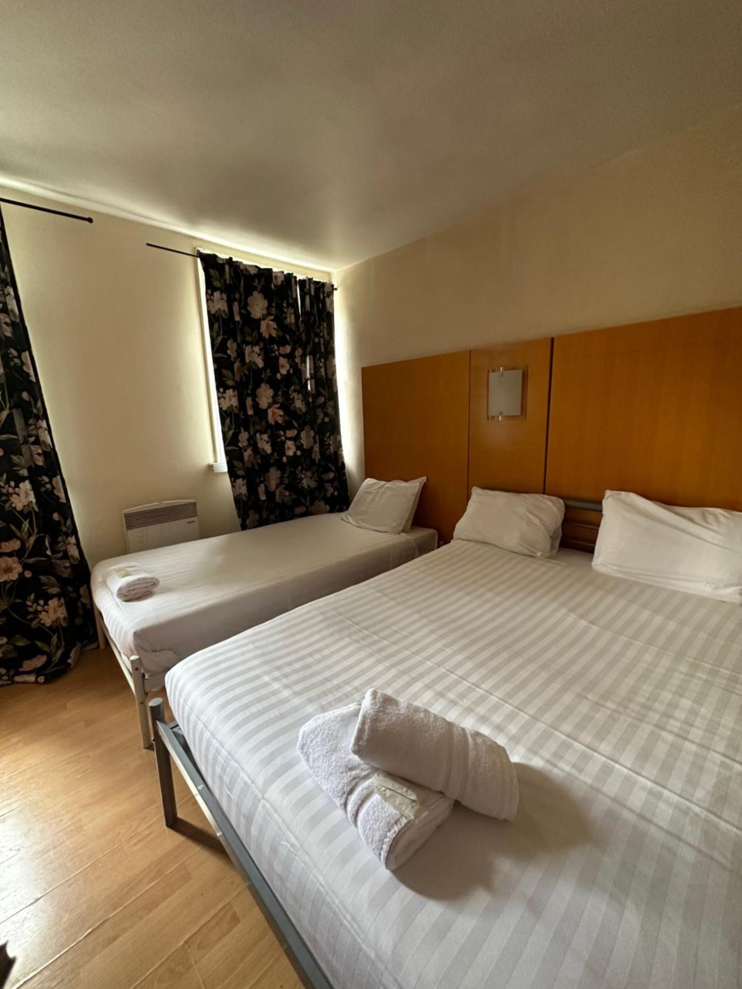 Berkeley Court Hotel London Eksteriør billede