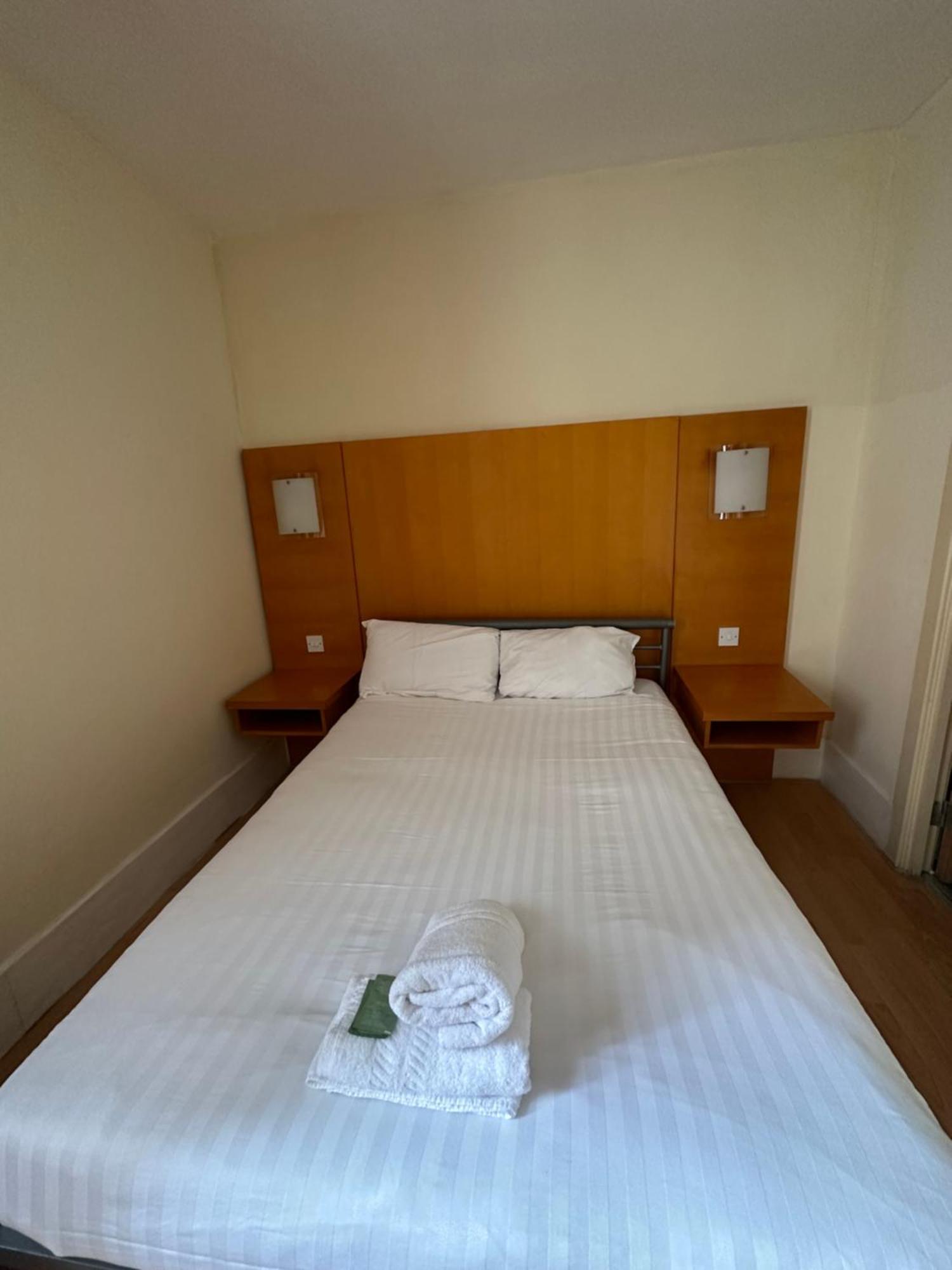 Berkeley Court Hotel London Eksteriør billede